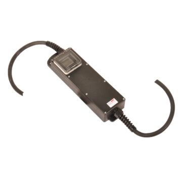 Overgang 32A/230V m/ måler Kabel inn/ut m/ plugg og skjøtekontakt 332 9